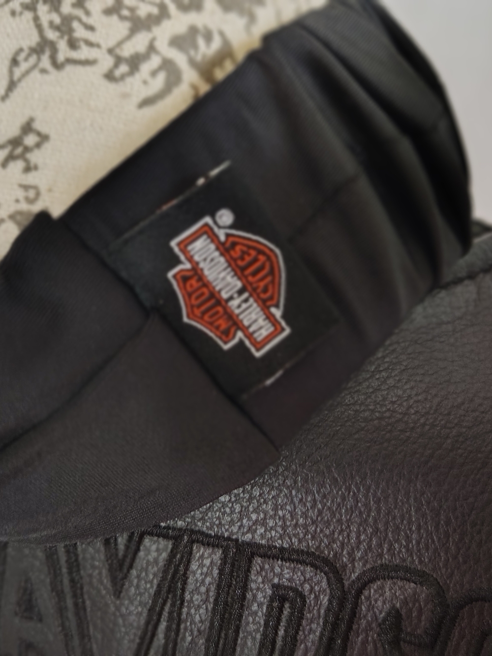 Black Ladies Harley Davidson Leather Zip-Front Biker Vest And Matching Headband - Picture 10 of 12
